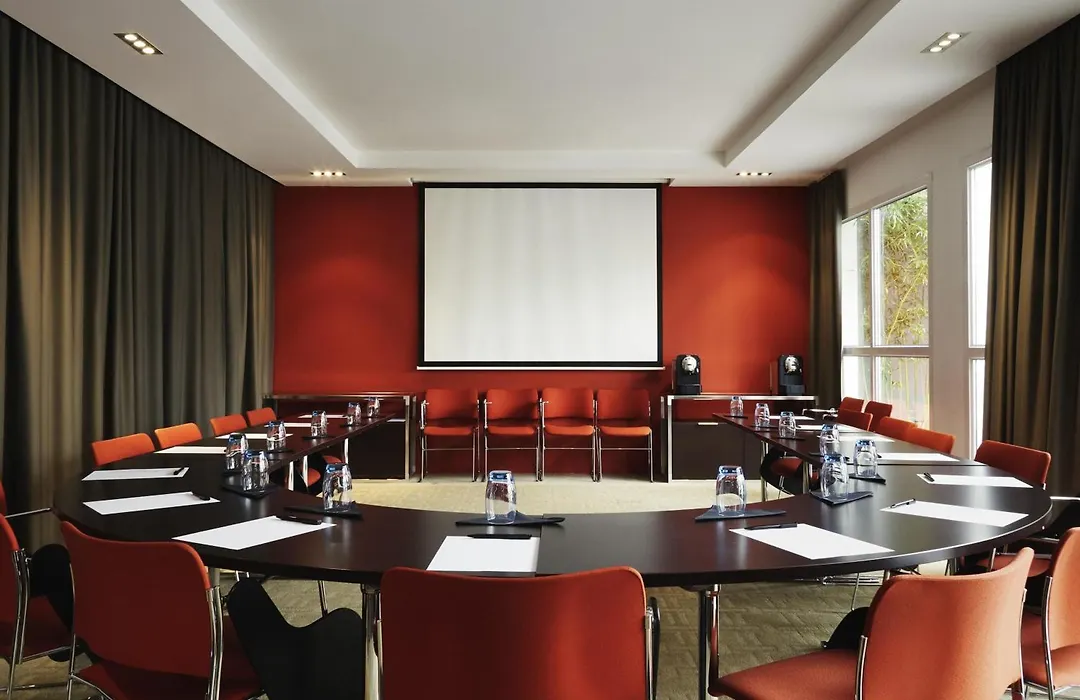 Aparthotel Adagio Marseille Timone-1